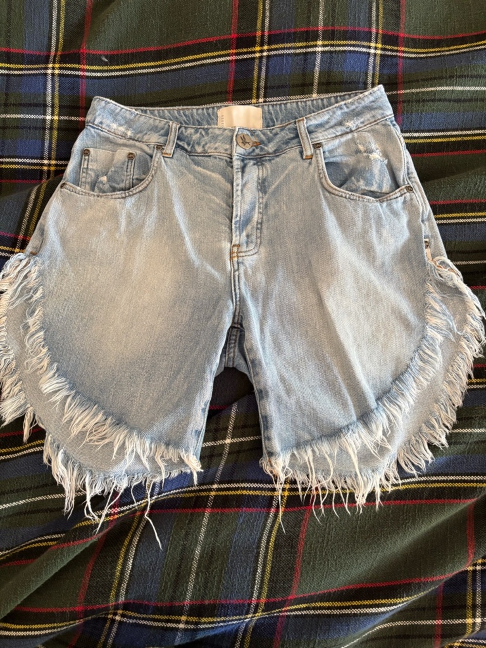 One Teaspoon Frankie Shorts size 30 EXCELLENT CONDITION